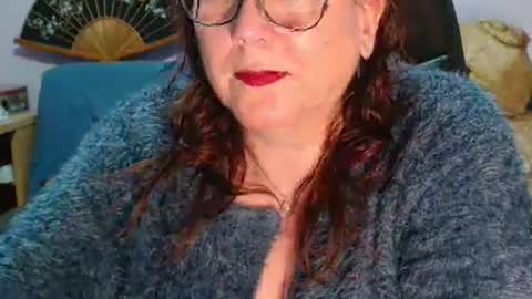 laureanne online show from March 8, 9:24 am