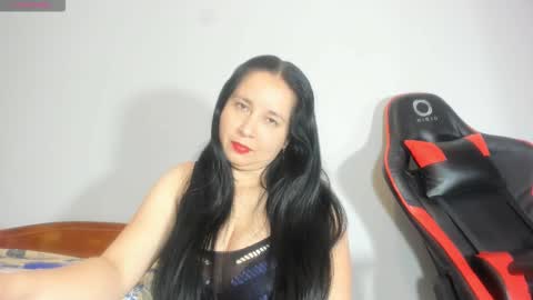 laureen777 online show from March 11, 9:39 pm