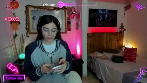 Lauren online show from February 27, 1:38 am