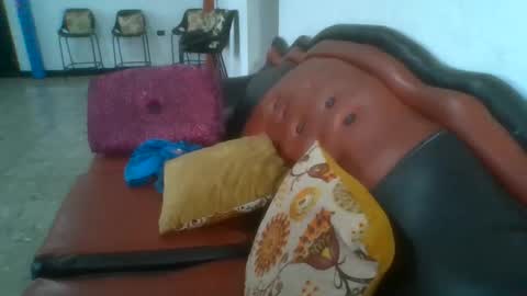 laurenhot94 online show from October 13, 8:33 pm