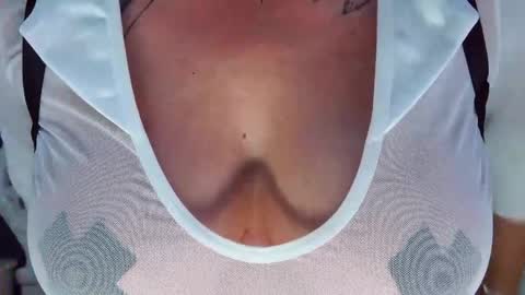 Laura online show from June 5, 2:56 pm