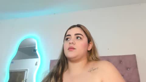 laurenlaine online show from September 14, 5:00 pm