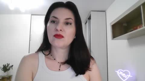 Snapshot of lavender_victoria chatting on February 23, 5:23 pm Diana  online show from February 23, 5:23 pm