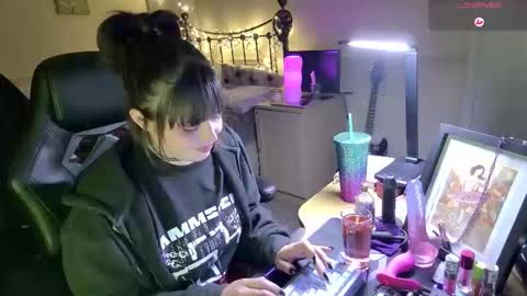 Lavenderrzz online show from January 31, 8:29 pm