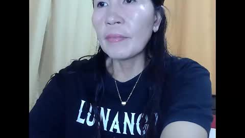 lavine1983 online show from November 12, 2:31 am