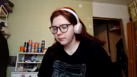 Adeline online show from February 4, 8:06 am