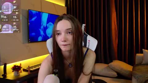 Anna online show from March 9, 12:03 am