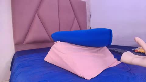 Lay Madison  online show from September 24, 7:46 pm