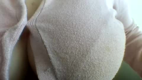 layannalea online show from June 23, 3:26 am