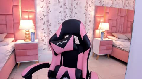 Lau online show from October 4, 7:29 pm