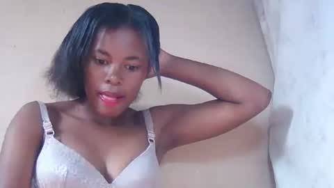 laylah517 online show from November 18, 4:13 am