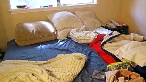 Snapshot of laylalucks chatting on October 28, 4:57 pm laylalucks online show from October 28, 4:57 pm