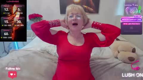 laylaroma online show from February 14, 2:19 pm