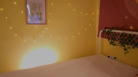 Lea online show from September 21, 12:15 pm