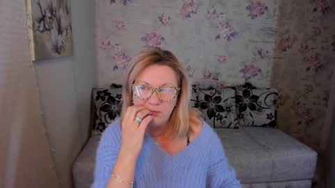 Lea online show from December 30, 5:04 am