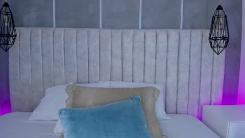    online show from February 18, 6:51 pm