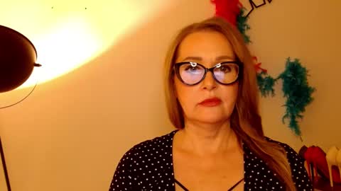 LEA online show from February 20, 3:08 pm