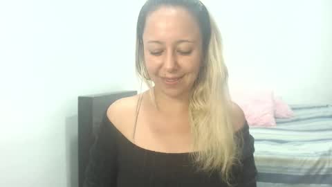 leah_susman online show from November 12, 1:36 am