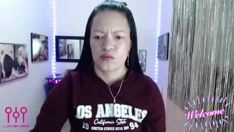 Leandra online show from October 9, 2:32 pm