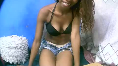 leeromi online show from April 9, 6:19 am