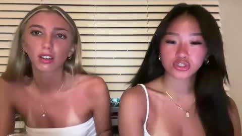 leftsharkcait online show from February 25, 2:14 am