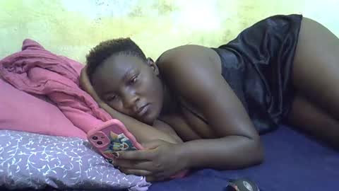 leilah_cute19 online show from March 24, 8:41 am