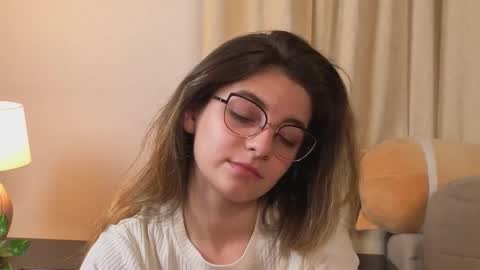 Alexandria online show from November 9, 9:22 pm