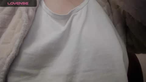 Snapshot of lenagolden chatting on January 8, 3:39 pm lenagolden online show from January 8, 3:39 pm