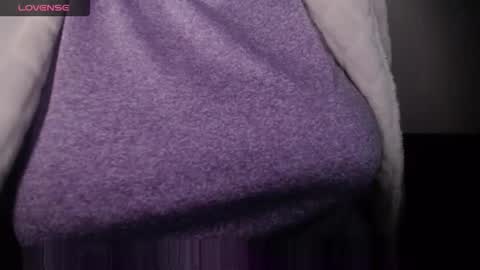 lenagolden online show from March 6, 6:25 pm