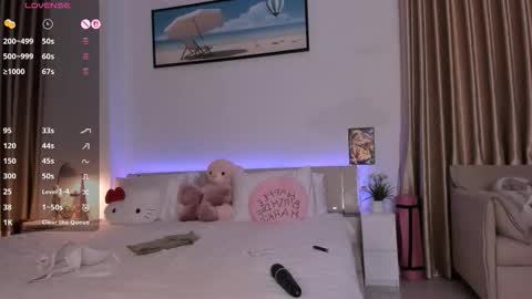 Asti online show from November 30, 6:23 pm