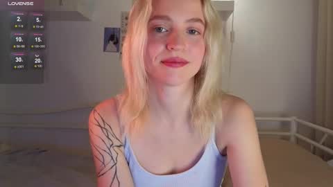  Ashly  online show from December 5, 4:41 pm