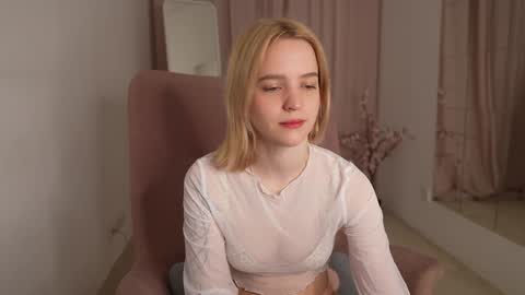  Ashly  online show from January 13, 3:15 pm