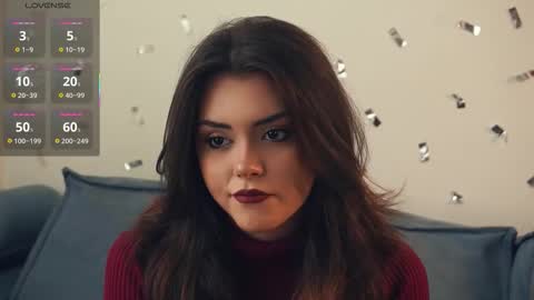 Mia online show from October 6, 7:58 am