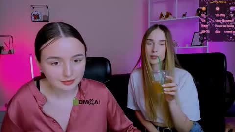 leslie_bird online show from November 29, 1:26 pm