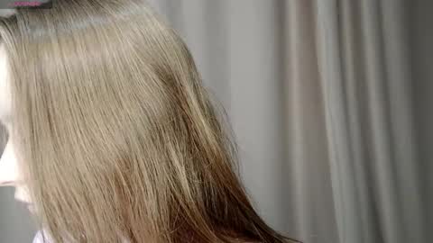 Alice online show from March 31, 6:41 pm