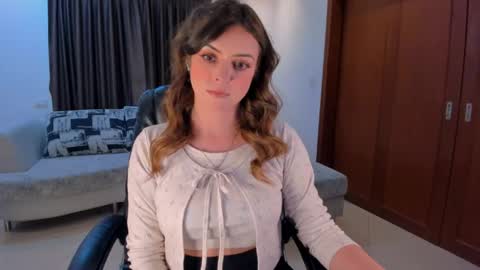 lesya krutalevich online show from April 12, 3:09 am