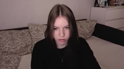 Fiona online show from October 28, 2:23 pm