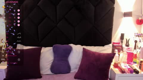 letiziia online show from March 5, 8:12 pm