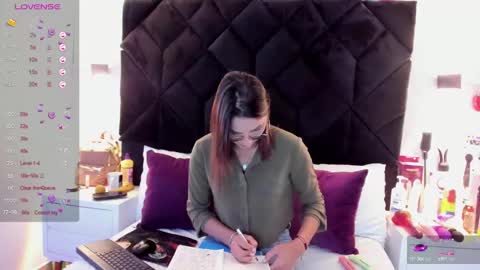 letiziia online show from February 18, 8:15 pm