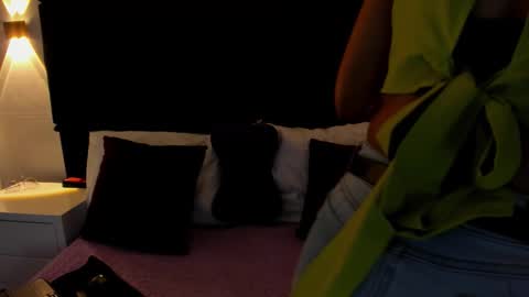 letiziia online show from November 8, 8:36 pm