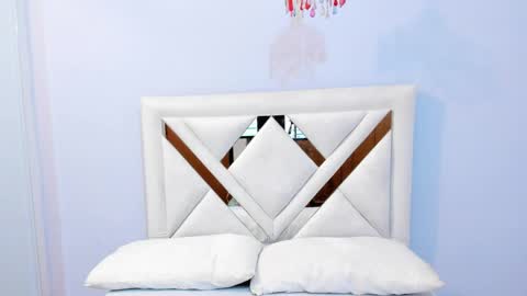 Gabrielle online show from April 13, 11:22 am