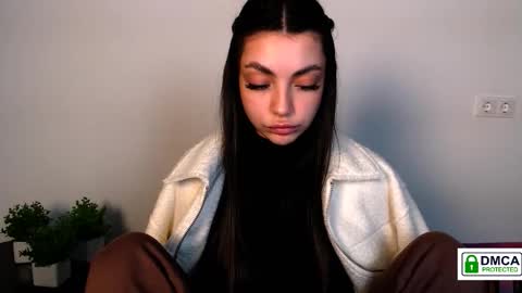 Alexia online show from October 11, 3:26 pm