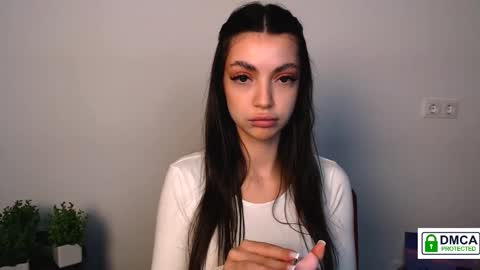 Alexia online show from October 2, 12:43 pm