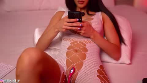 Lexi Reed online show from October 25, 2:46 pm