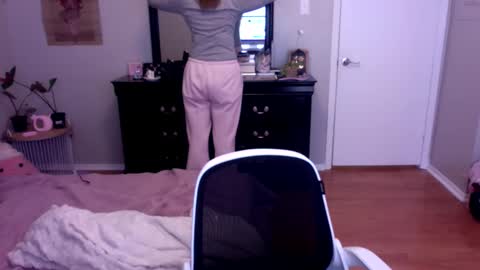 lexwyoex online show from November 3, 5:28 pm