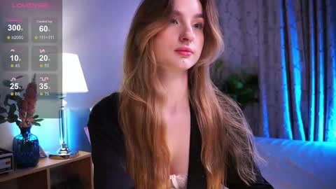 Lexy  online show from December 5, 9:05 pm