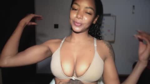 LEXY - Independent account online show from February 15, 5:34 pm