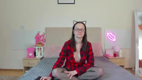 lexyfuun online show from April 3, 7:56 pm
