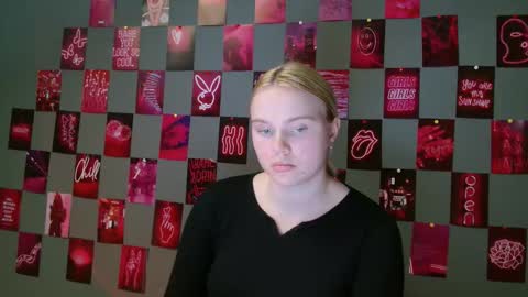 Leyla online show from September 26, 9:51 am