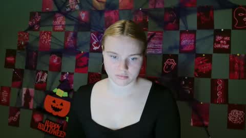 Leyla online show from October 6, 6:41 am